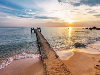 Pier-on-the-foreground